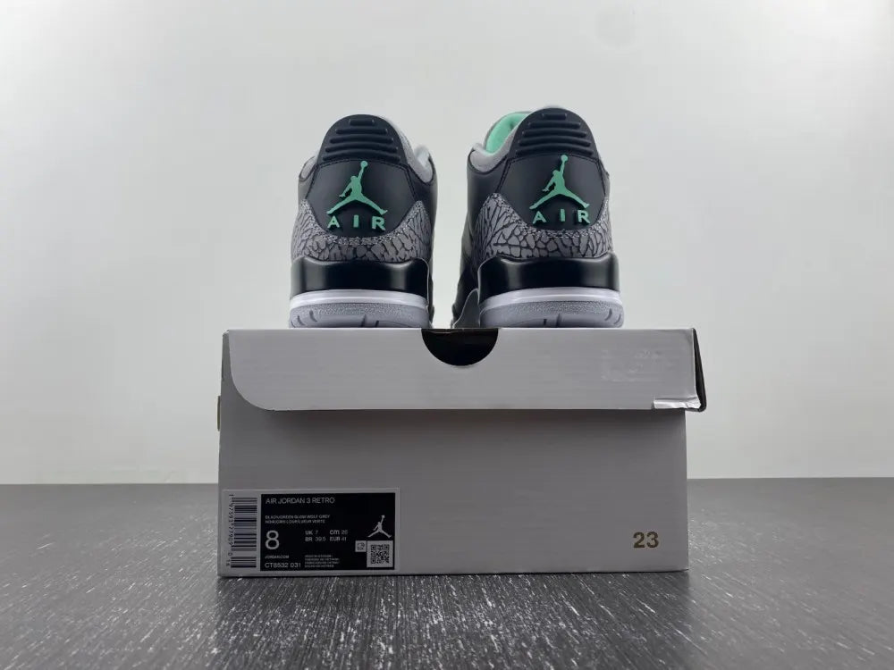 Air Jordan 3 Retro Black Mint - Hình 2