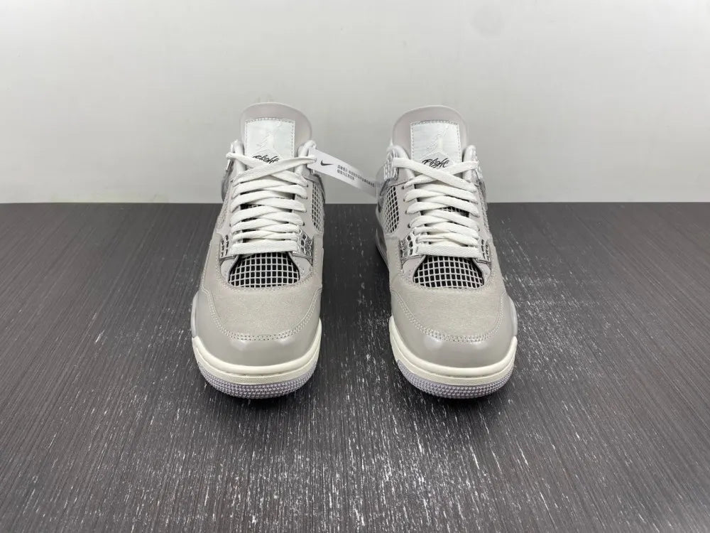Air Jordan 4 Retro Metallic Silver - Hình 15