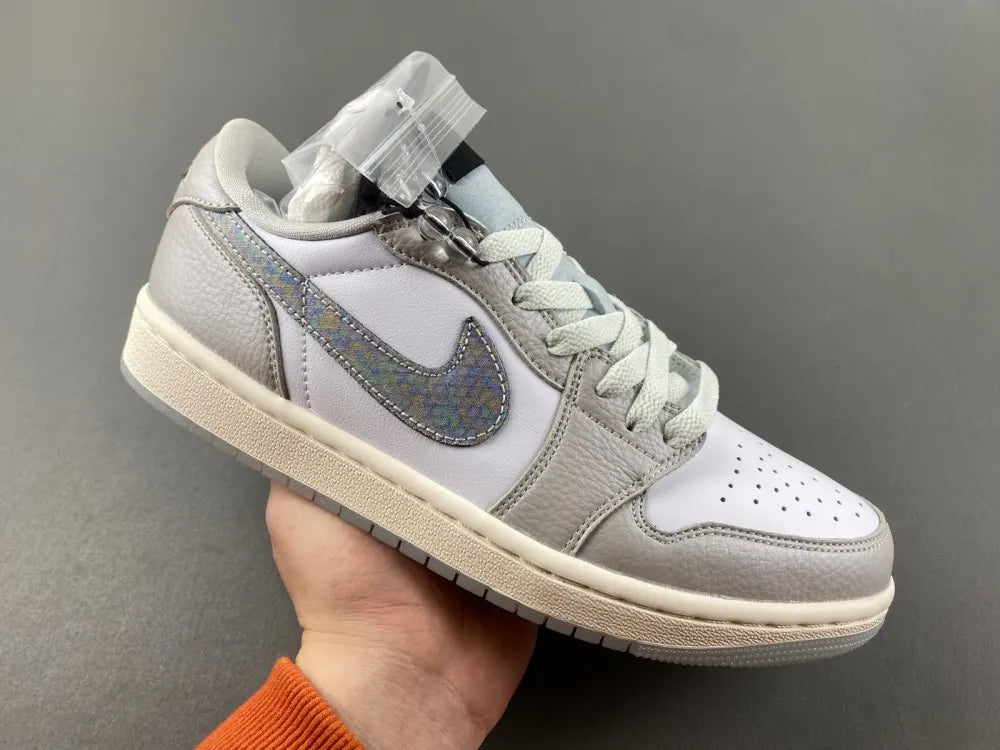 Air Jordan 1 Grey Iridescent