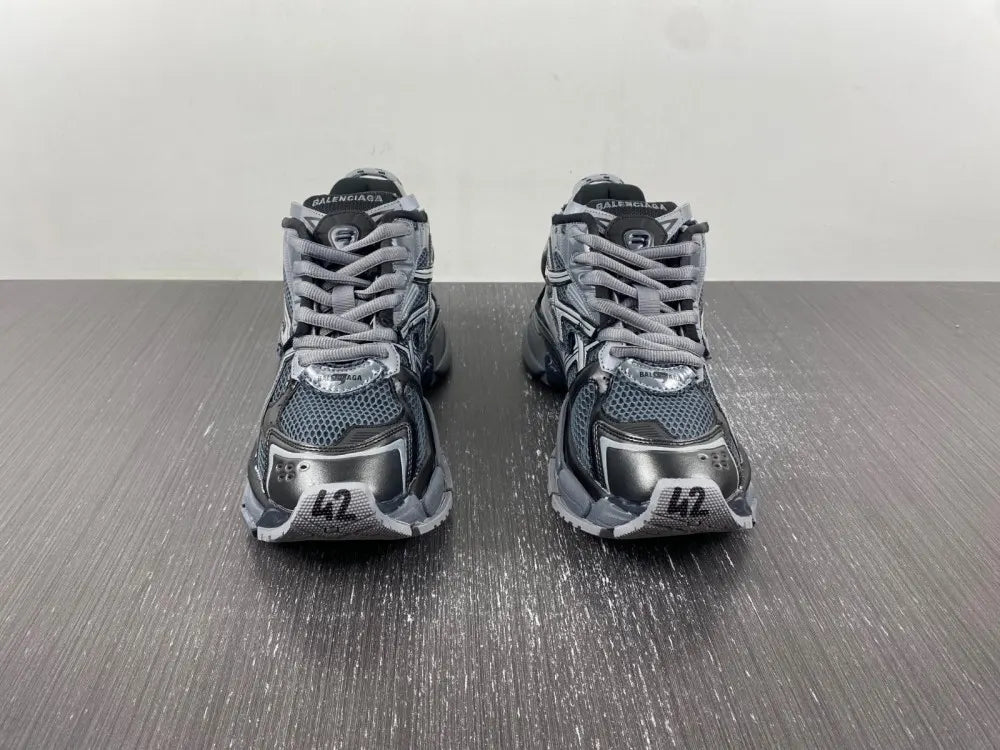 Balenciaga Runner Graffiti Sneaker - Hình 14