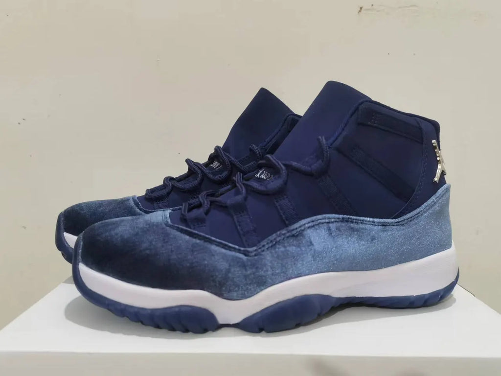 Air Jordan 11 Navy Velvet