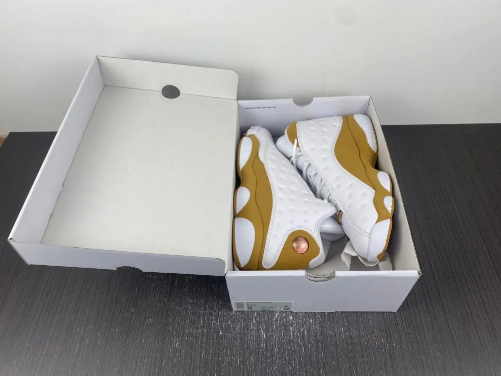 Air Jordan 13 White Baroque - Hình 3