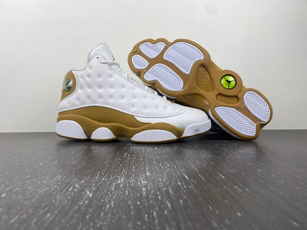 Air Jordan 13 White Baroque - Hình 17