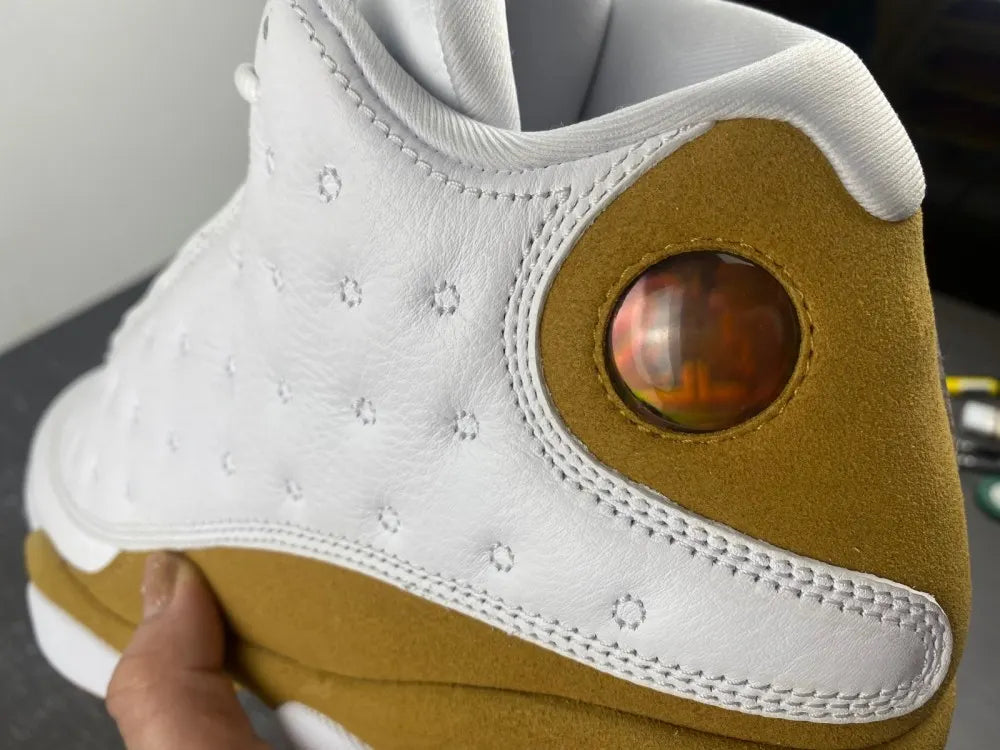 Air Jordan 13 White Baroque - Hình 15