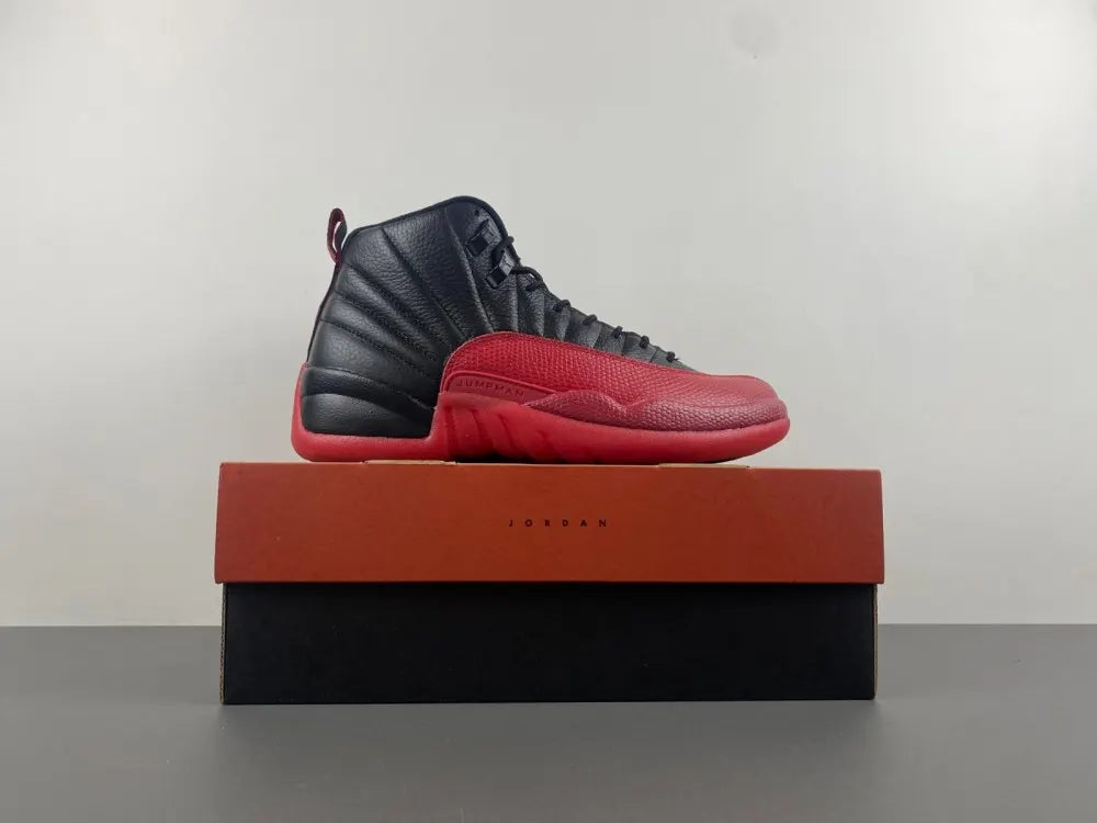 Air Jordan 12 Flu Game - Hình 7